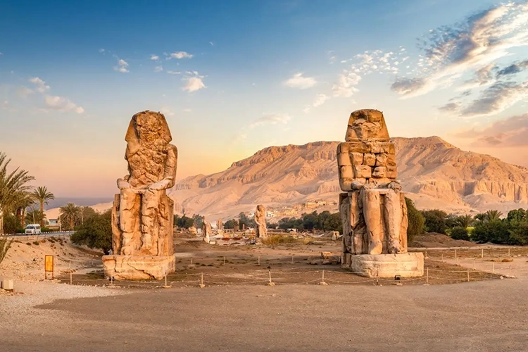 Colossi of Memnon.