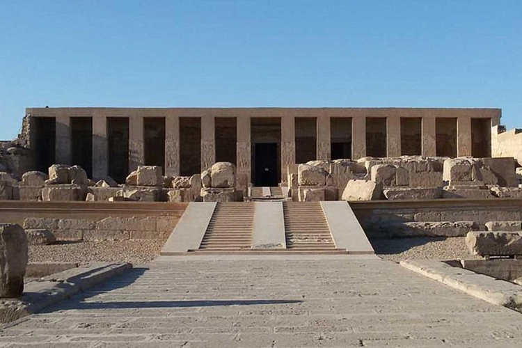 Tour to Dendera and Abydos Temples1